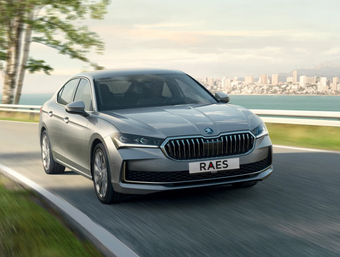 Ontdek de veelzijdigheid van de SKODA Superb reeks