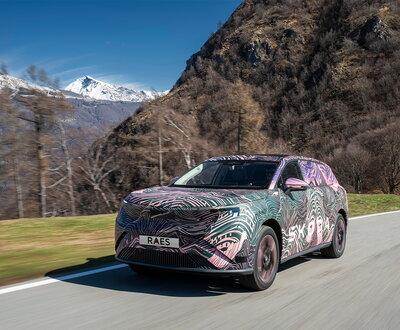 SKODA Peaq wrapped 2026