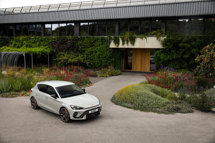 raes.autogroep.cupra_.leon_.2024