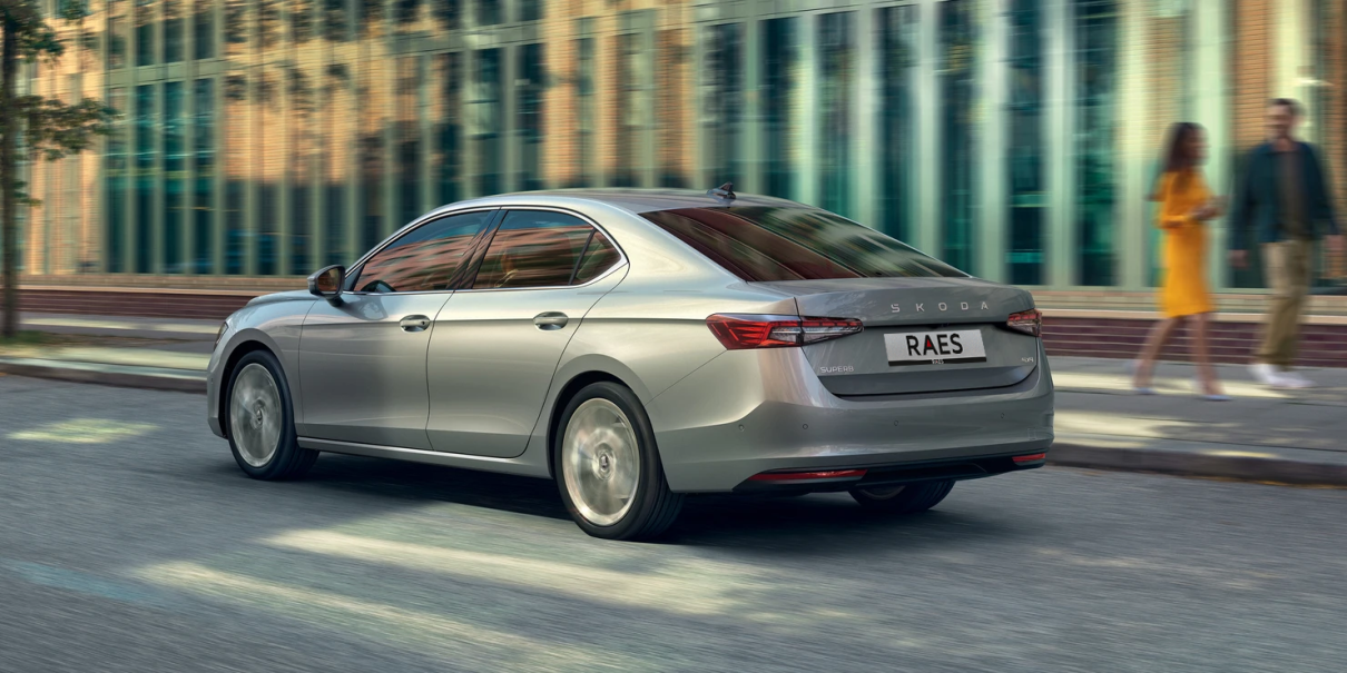 Ontdek de veelzijdigheid van de SKODA Superb reeks