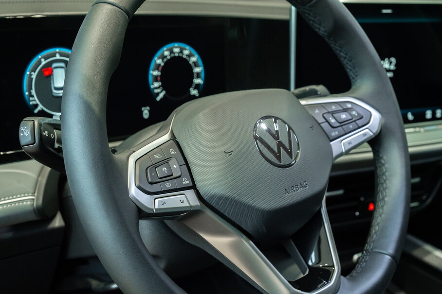 volkswagen_passat-1