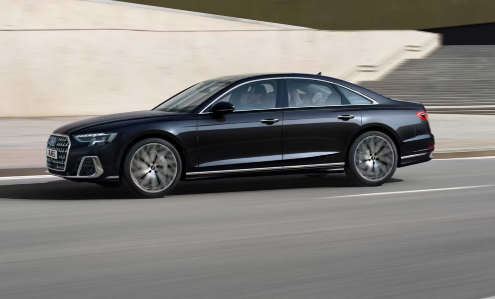 Ontdek de Audi A8