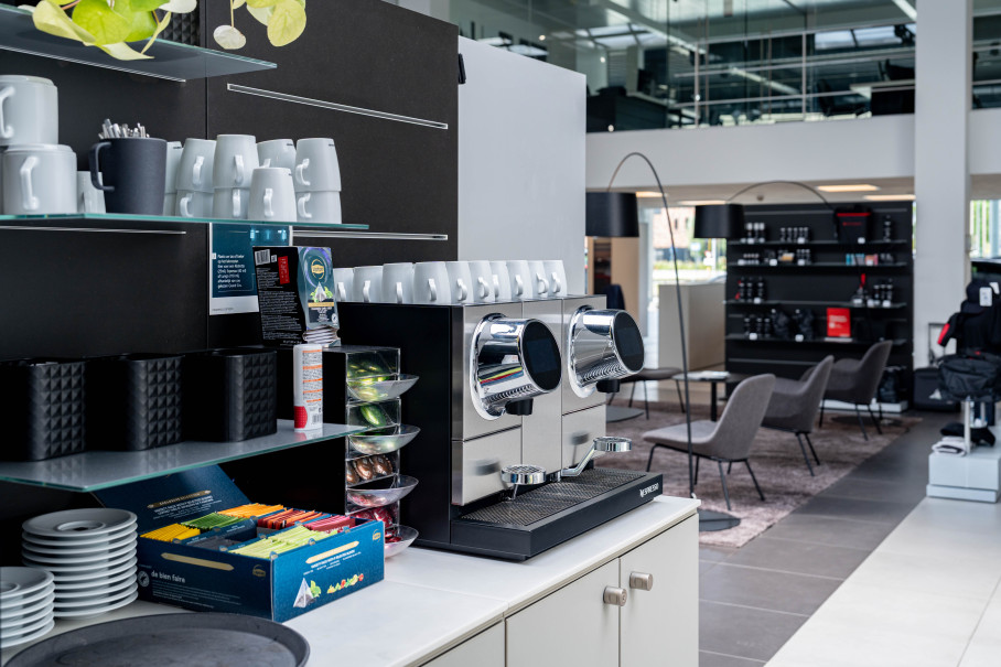 Audi showroom Brugge