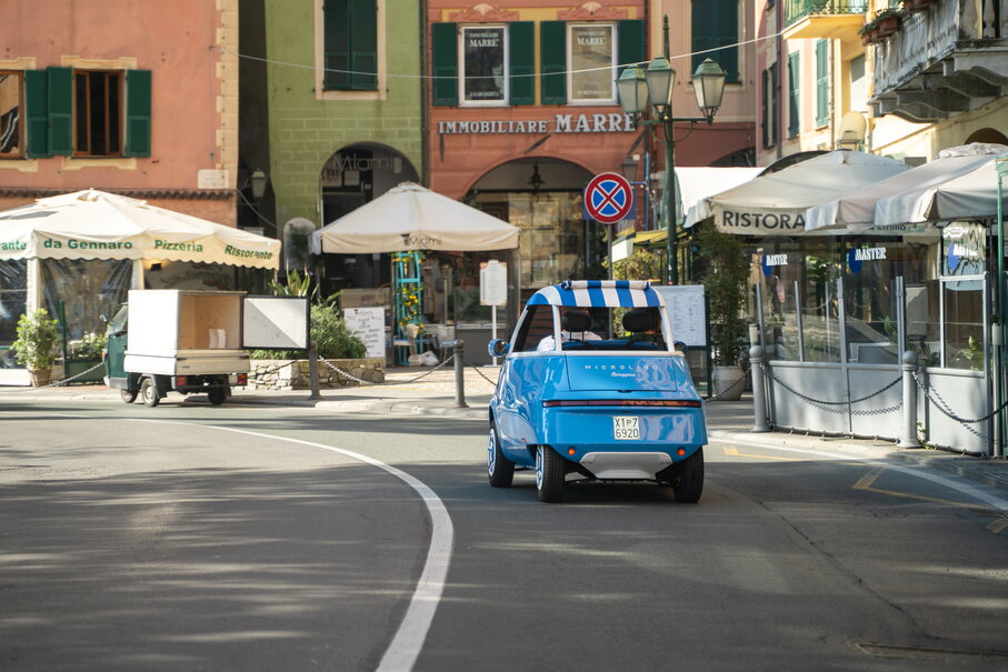 Gentleman's Fair Microlino Spiaggina