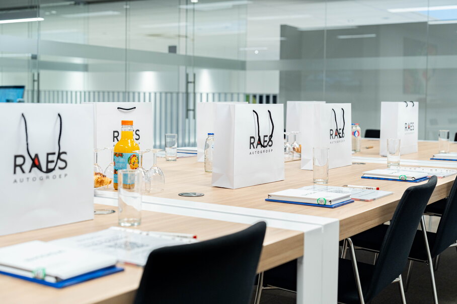 Ontdek de groepslevering van acht Škoda Octavia Combi modellen