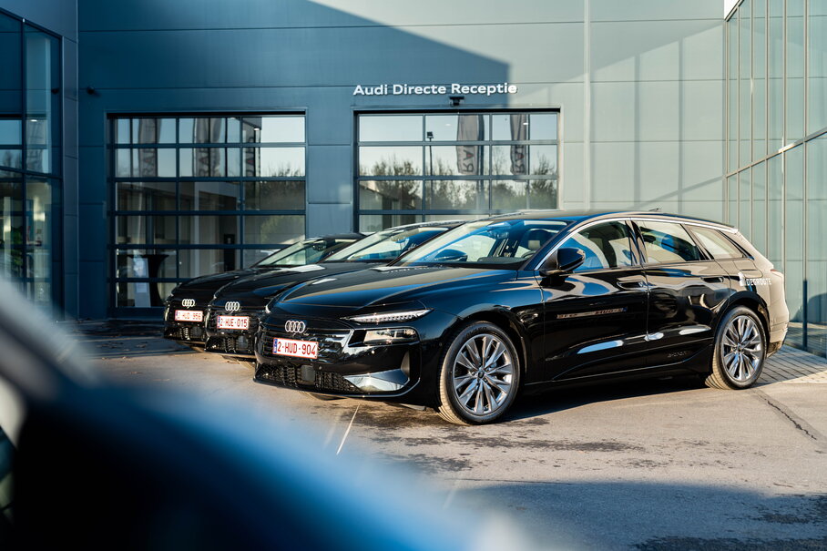 Ontdek de groepslevering van de drie Audi A6 e-tron modellen.