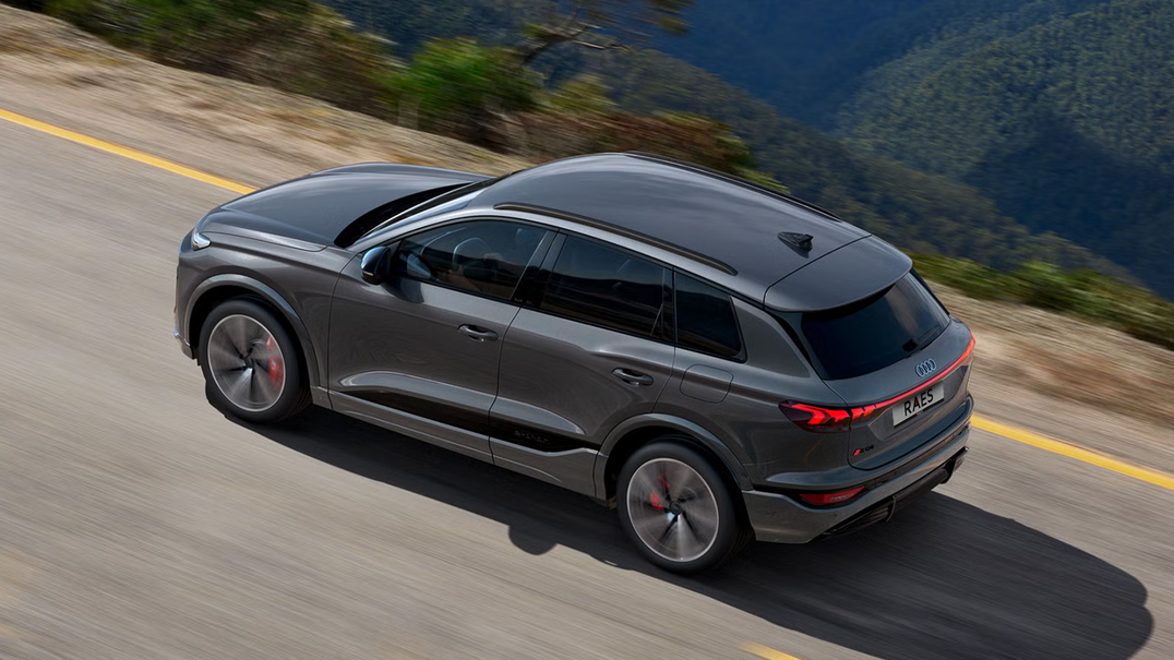 Ontdek de Audi SQ6 e-tron