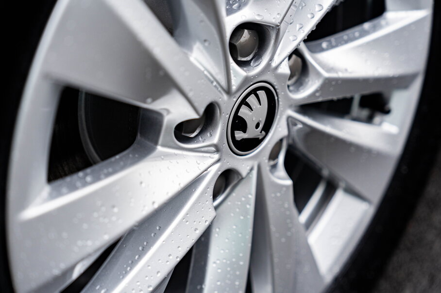 Ontdek de groepslevering van 7 Škoda Octavia Combi modellen