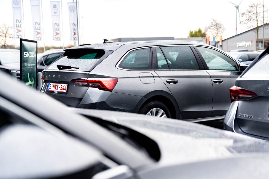 Ontdek de groepslevering van 7 Škoda Octavia Combi modellen