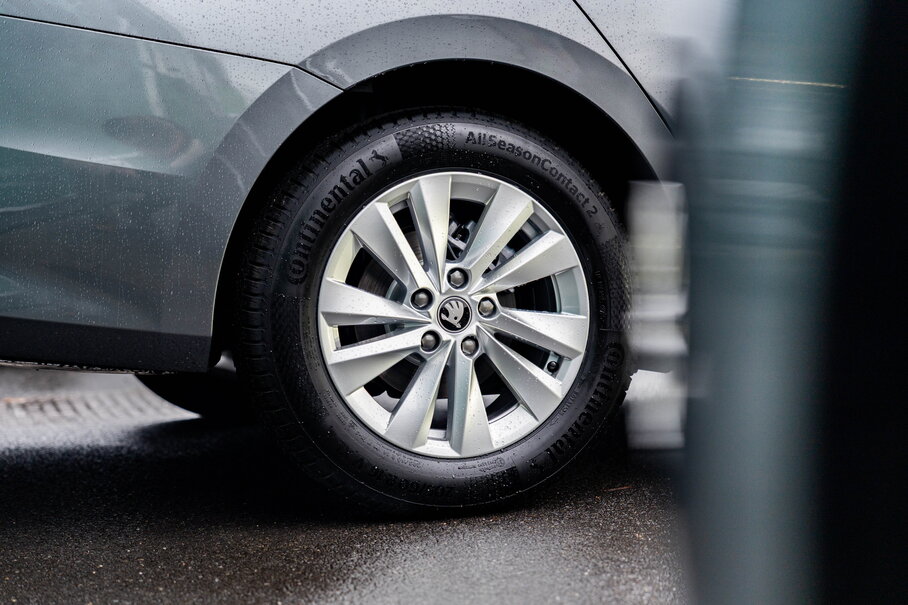 Ontdek de groepslevering van 7 Škoda Octavia Combi modellen