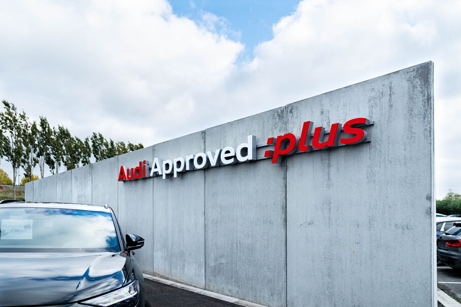 Audi Approved :plus