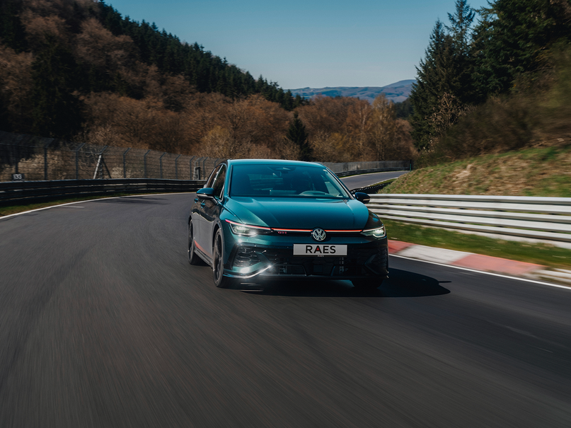 Volkswagen Golg GTI op de Nurburgring