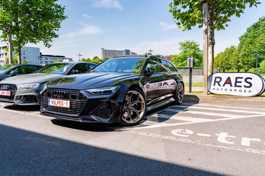 Audi RS & Coffee
