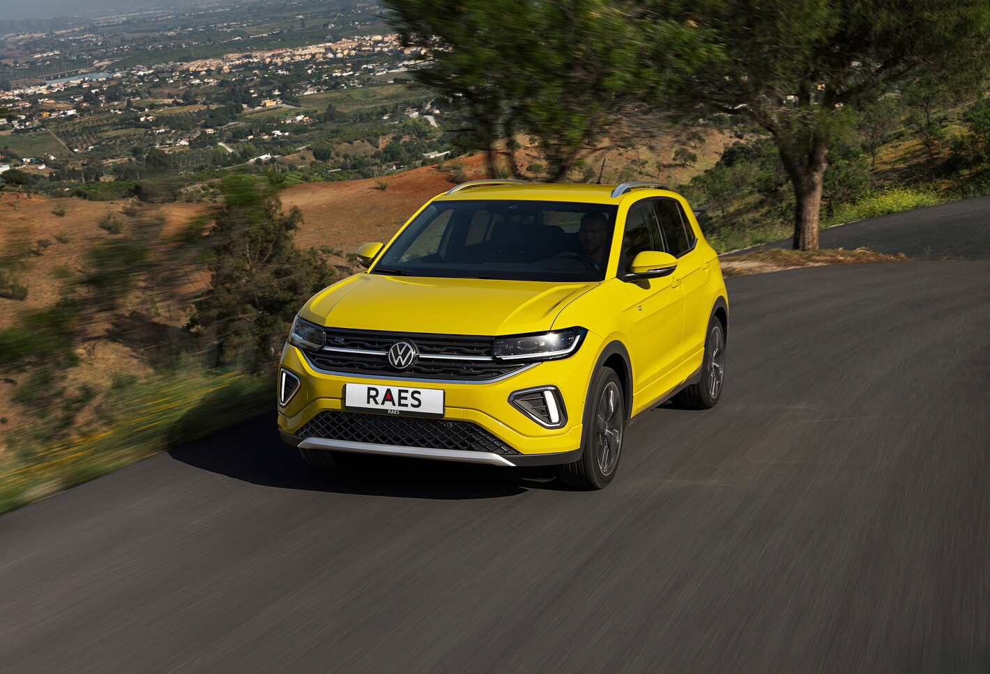 Volkswagen-T-Cross-Raes