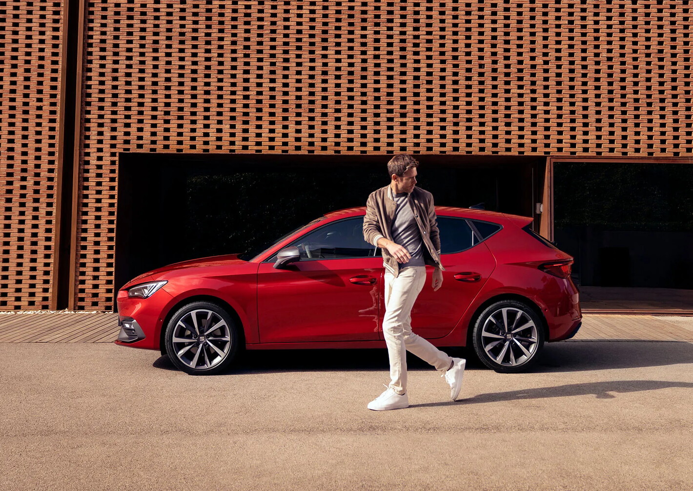 Ervaar de SEAT LEON zelf - een puur genot!
