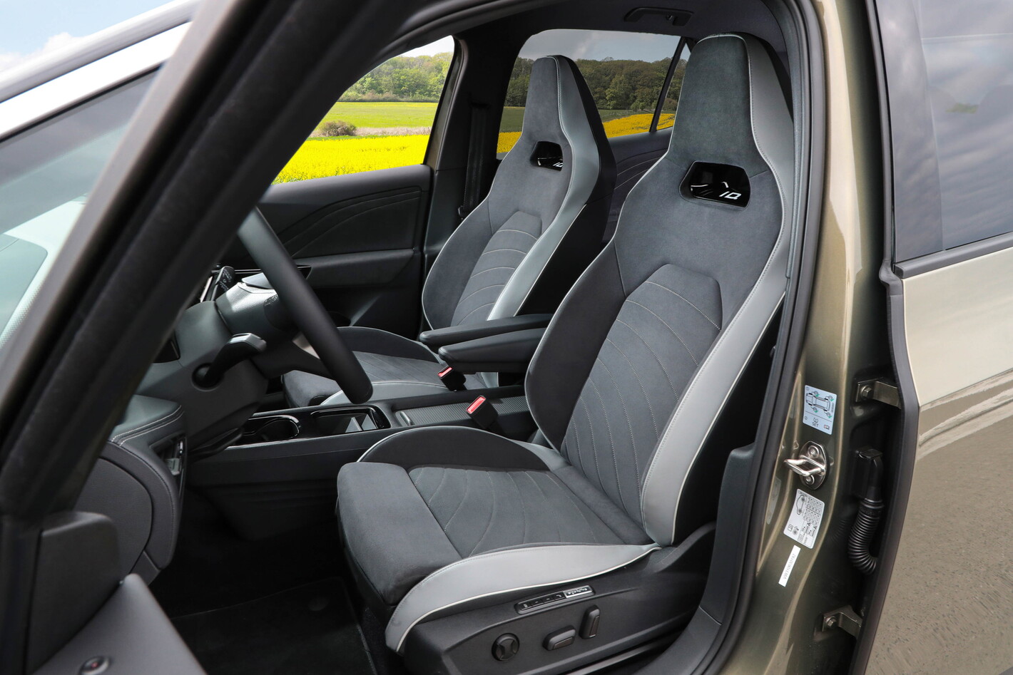 raes.autogroep.volkswagen.id_.3