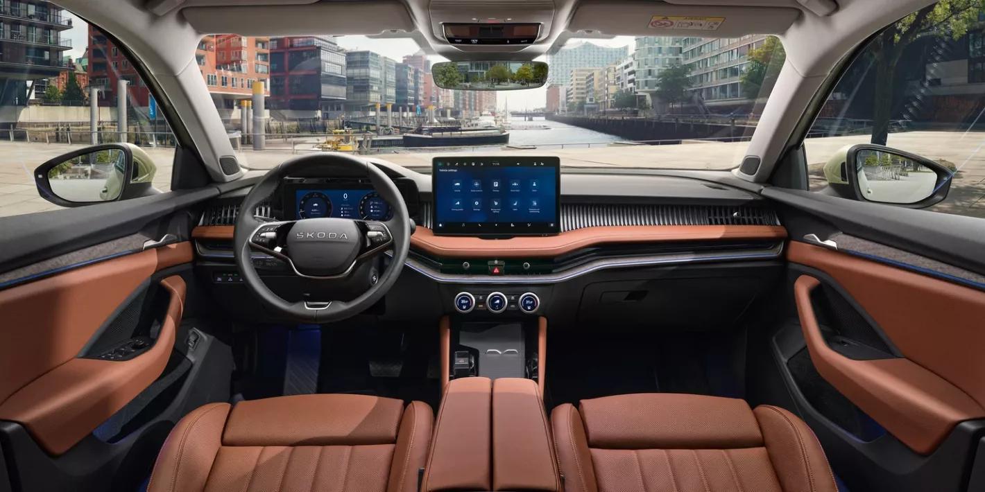 Ontdek de veelzijdigheid van de SKODA Superb reeks