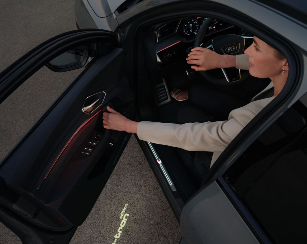 Ontdek de Audi Q8 e-tron