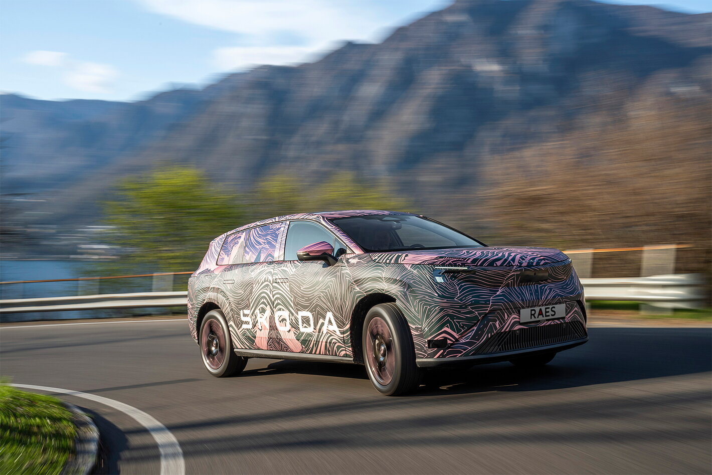 SKODA Peaq wrapped 2026